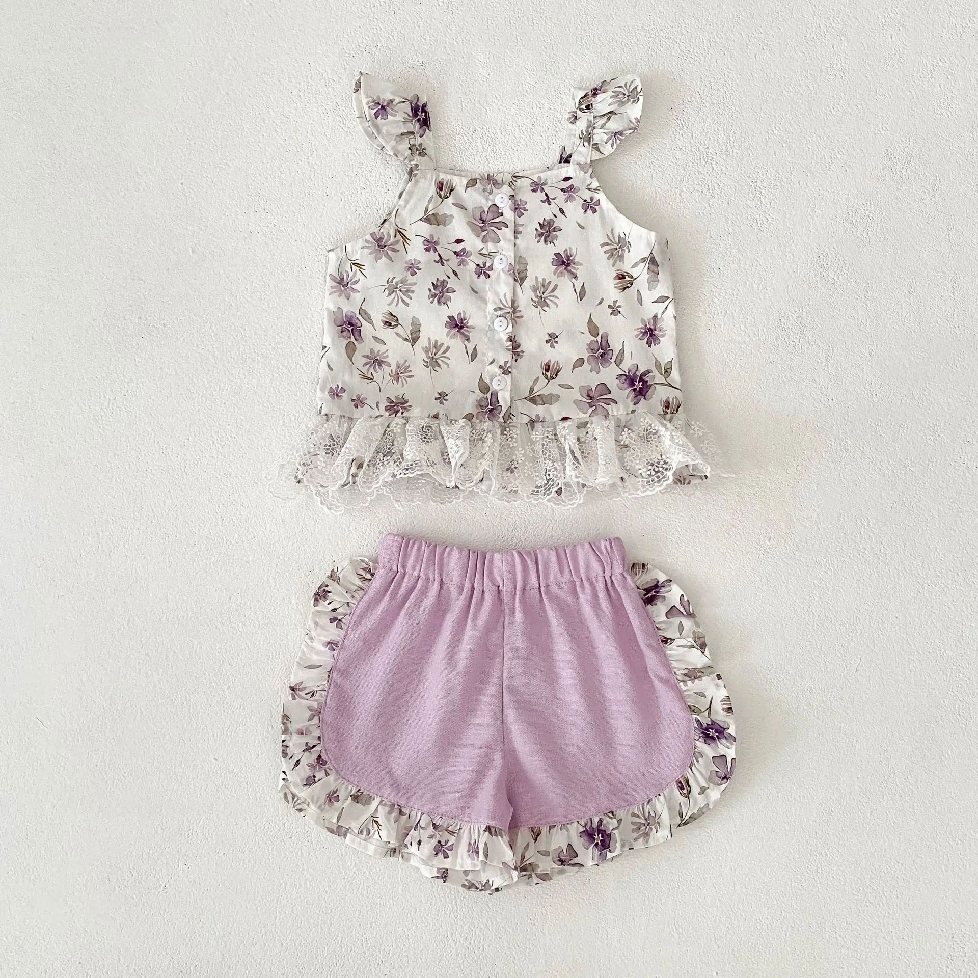 Summer new baby clothes for 0-3 years old, fashionable baby girl suit, two-piece set of floral camisole + shorts