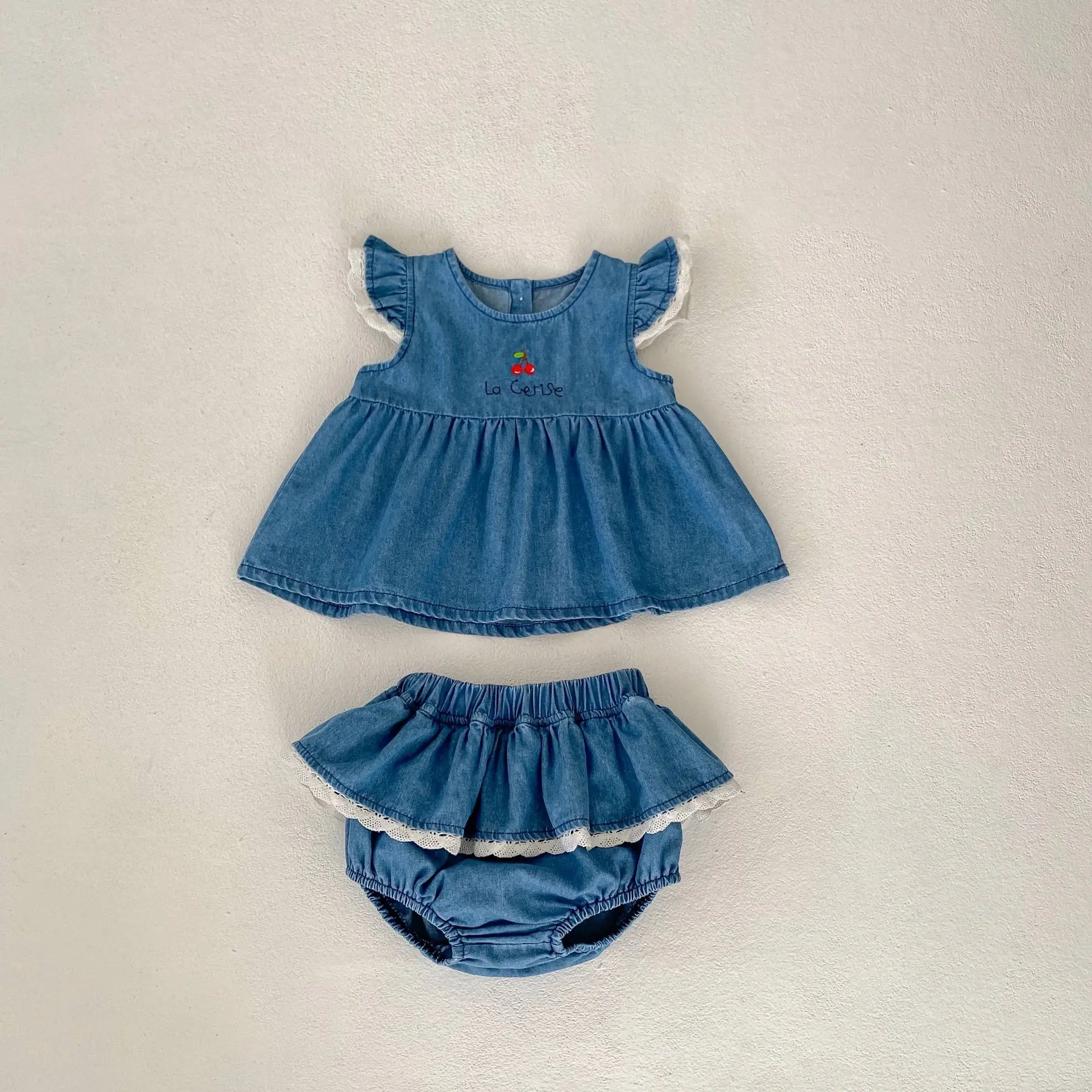 Summer new 0-3 year old baby clothing, baby girl denim set, cherry embroidered denim top+lace shorts
