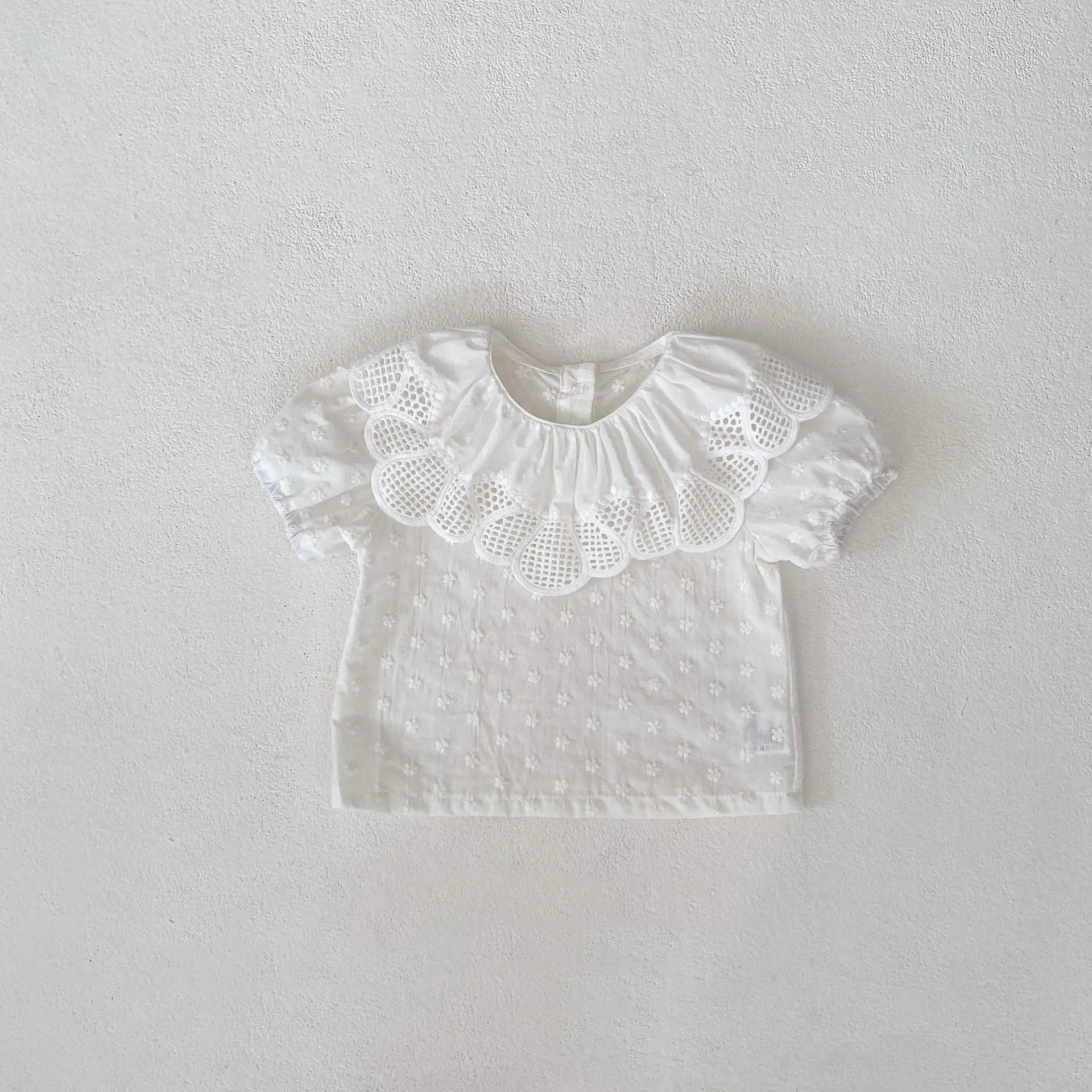 Summer new style baby clothes for 0-3 years old, exquisite embroidered baby girl big lace collar short-sleeved top