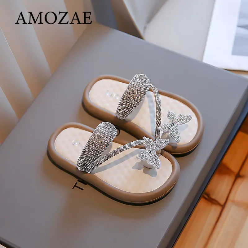 Girls Princess Shoes Shiny Crystal Butterfly 2025 Summer New Kids Slippers Toe Covering Girls Sandals Non-slip Comfortable Chic