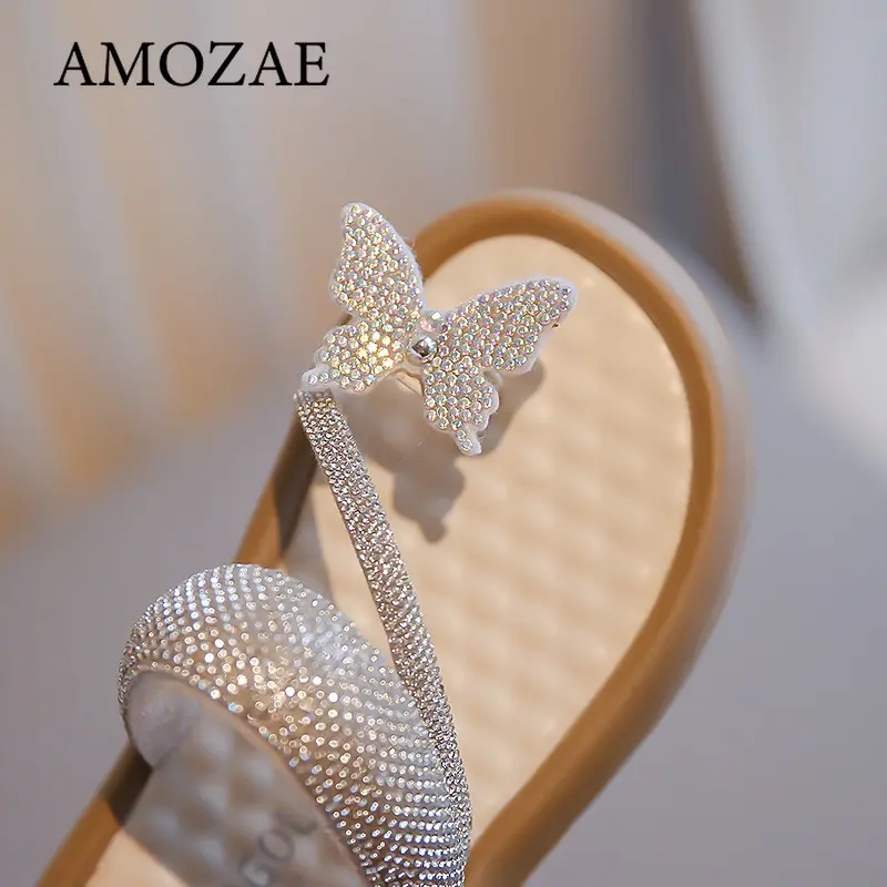 Girls Princess Shoes Shiny Crystal Butterfly 2025 Summer New Kids Slippers Toe Covering Girls Sandals Non-slip Comfortable Chic