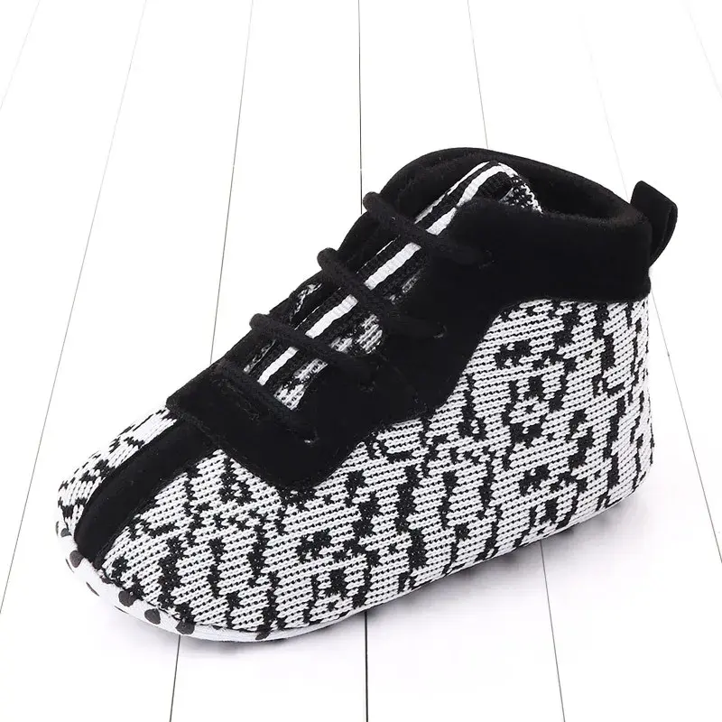 0-18M Spring Newborn Baby Boy Girl Soft Sole Crib Shoes Boots Anti-slip Sneaker PU Solid First Walkers