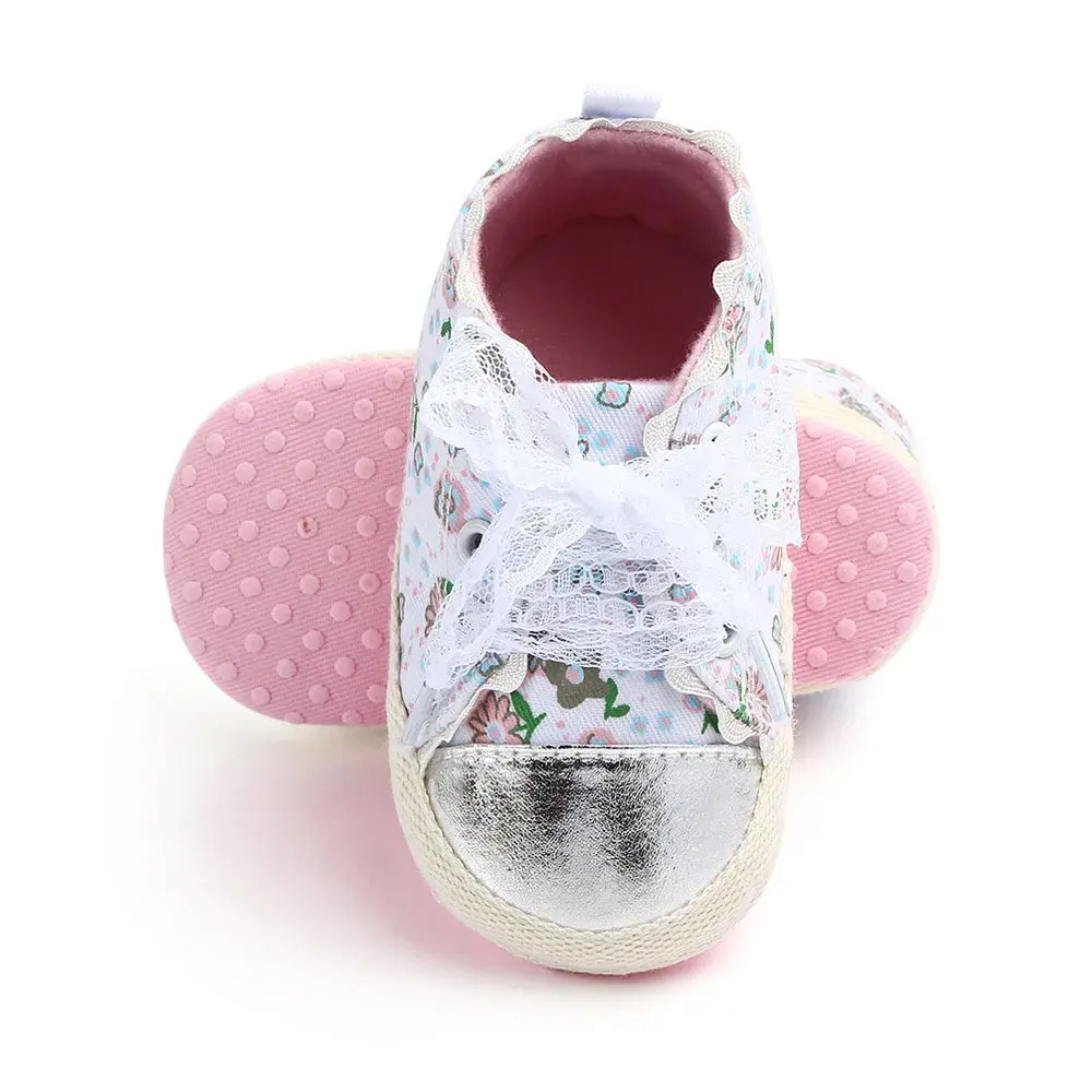 Newborn Baby Girl Shoes First Walker Infant Shoes Soft Non Slip Sole Lovely Flowers Lace Shoestring Casual Canvas