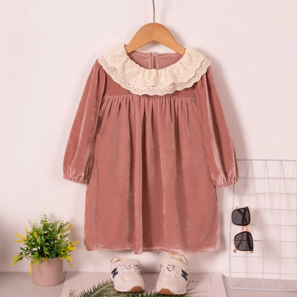 Spring Autumn Girls' Gold Velvet Solid Color Dress Girls' Hooded Lace Collar Long Sleeve Skirt Girls Party Dresses Kids Clothes