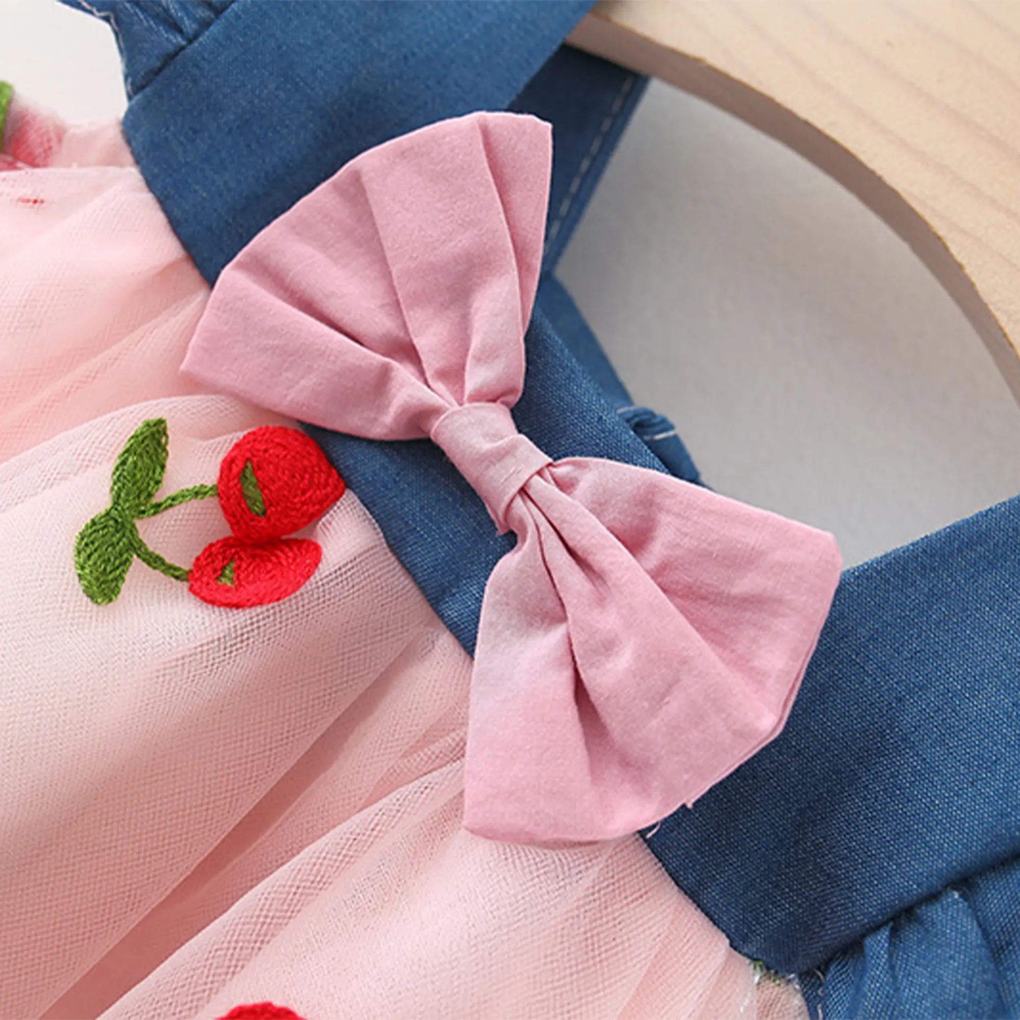 Baby Girl Dresses Princess Flying Sleeves Cherry Embroidery Yarn Skirt Bow  Children Clothes Summer Sweet Style Birthday Party