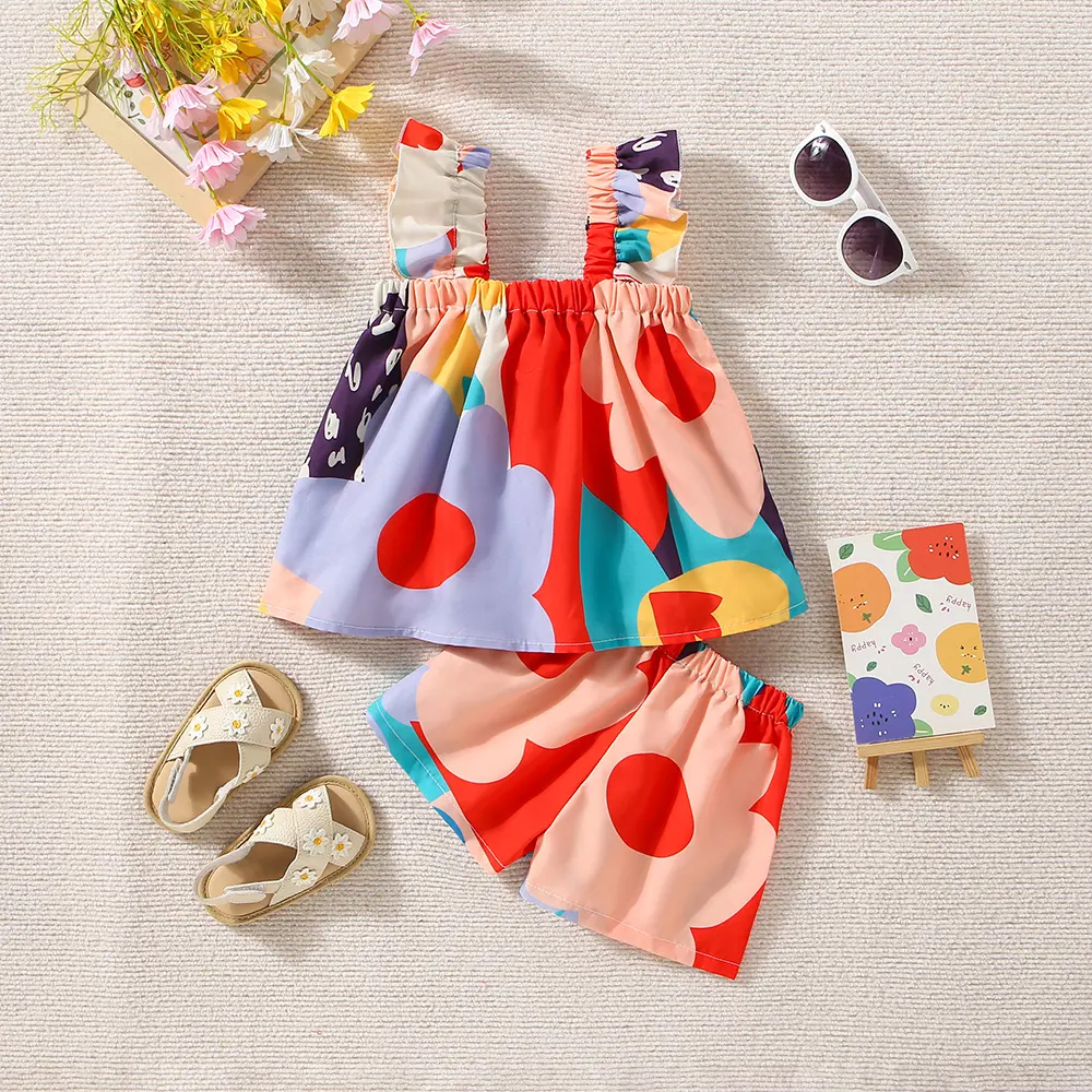 Summer 2/piece set of baby girl top and shorts set girl cartoon abstract printed small flying sleeve suspender top