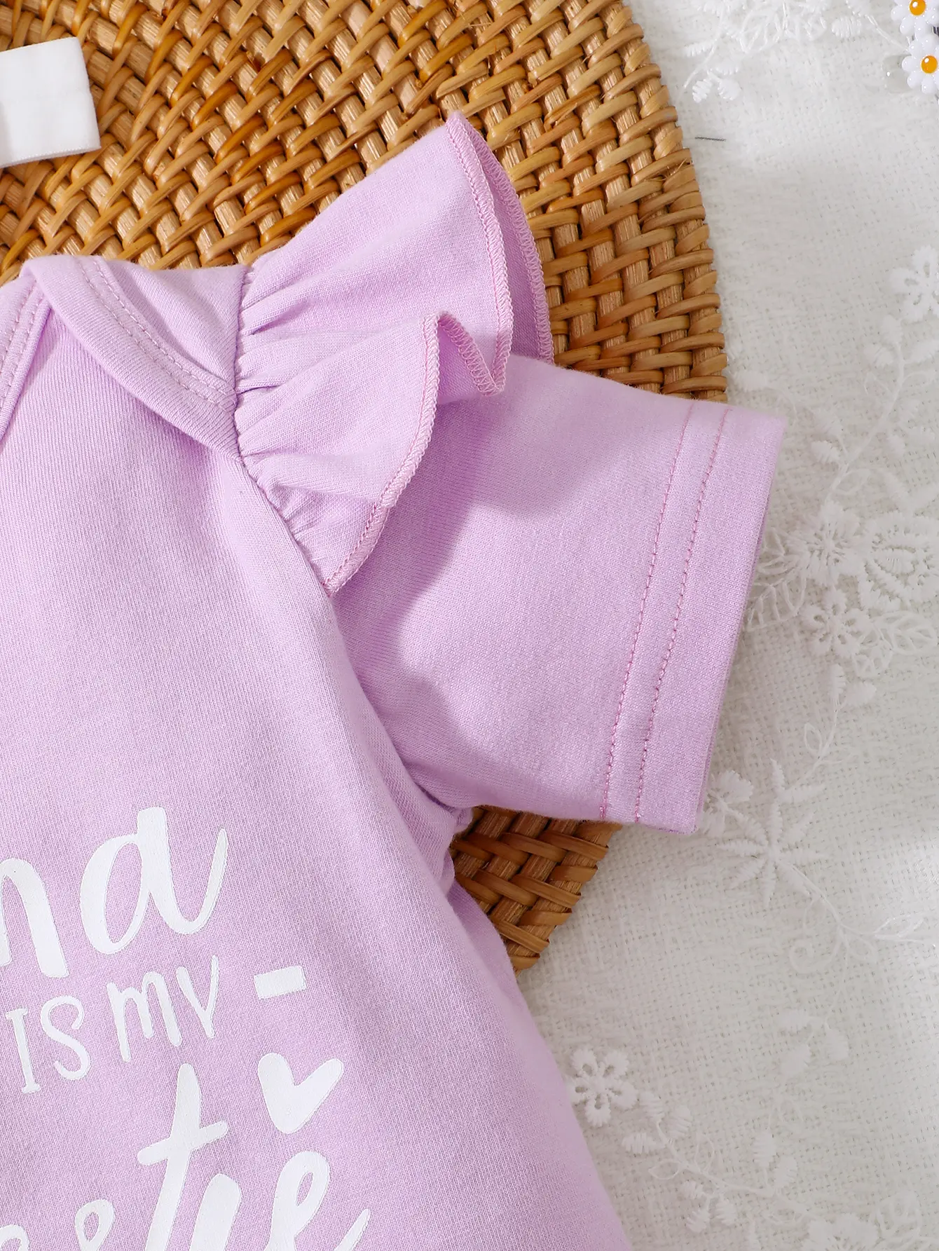 0-2 Year Old Baby Summer Solid Color Short Sleeved Letter Printed Round Neck Bread Shorts Bow Set Baby Clothing