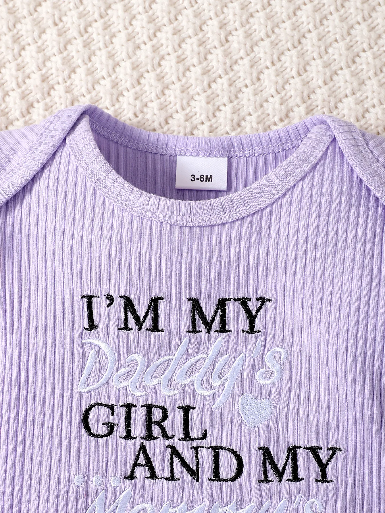 Newborn Summer Baby Girl Pit Pattern Round Neck Short Sleeve Lace Letter Embroidered Bow Head Flower Three Piece Set
