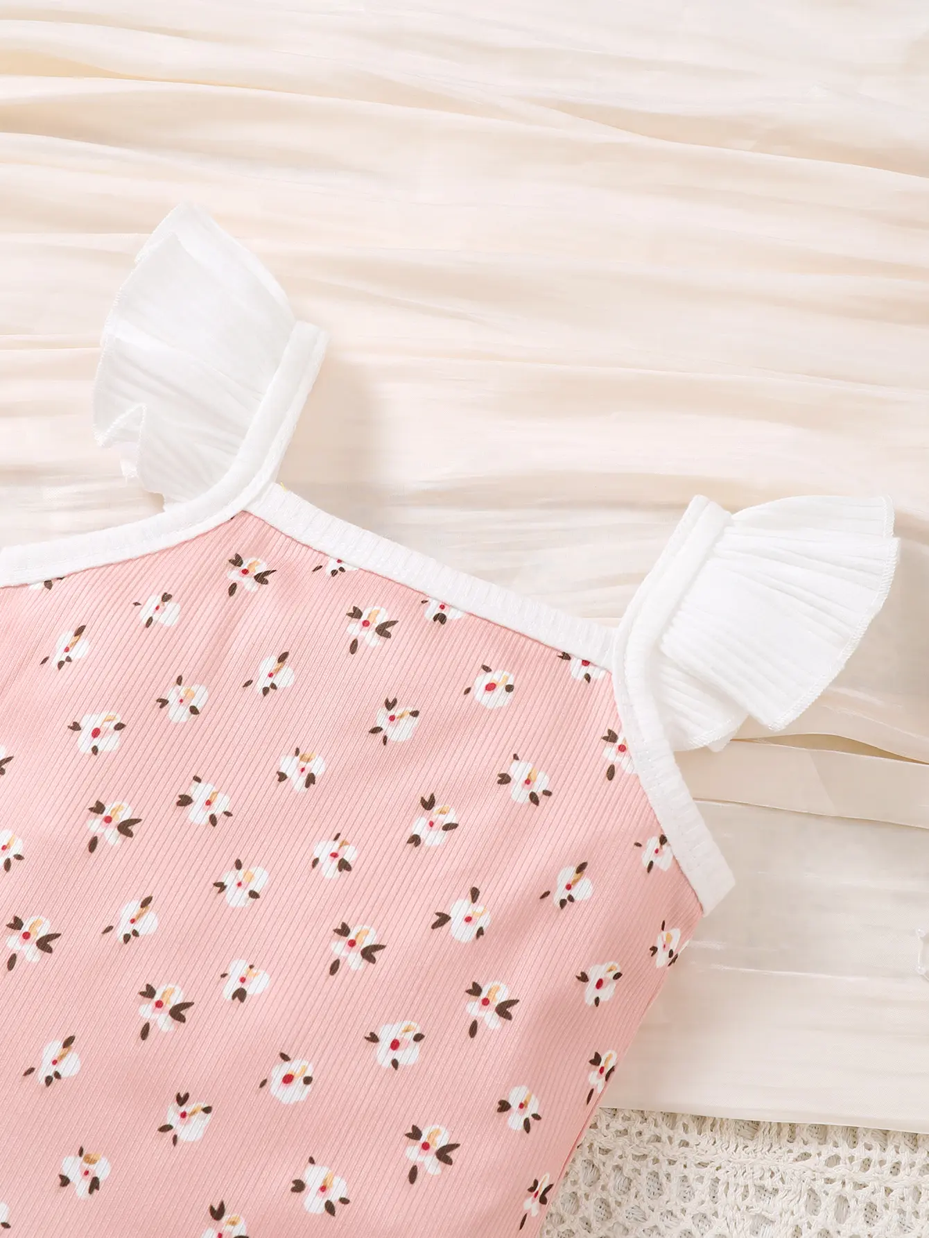 0-2 Year Old Fashionable Baby Girl Summer Strap Solid Color Minimalist Shorts Two-piece Set
