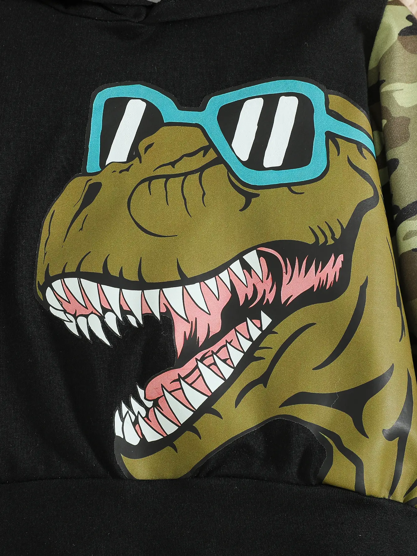 Baby boy autumn and winter trendy cool camouflage print contrasting splicing dinosaur print hoodie set