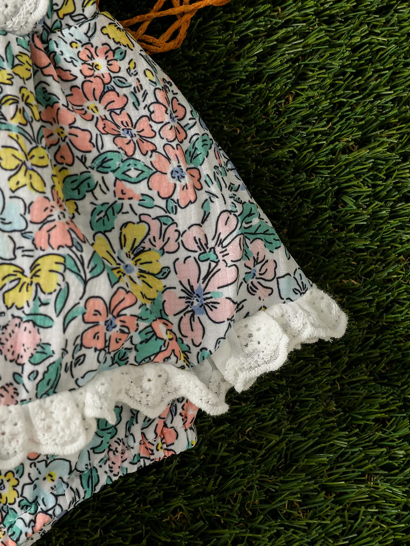 Baby girl summer casual and cute sleevess All Over Print Flower Square Collar jumpsuits