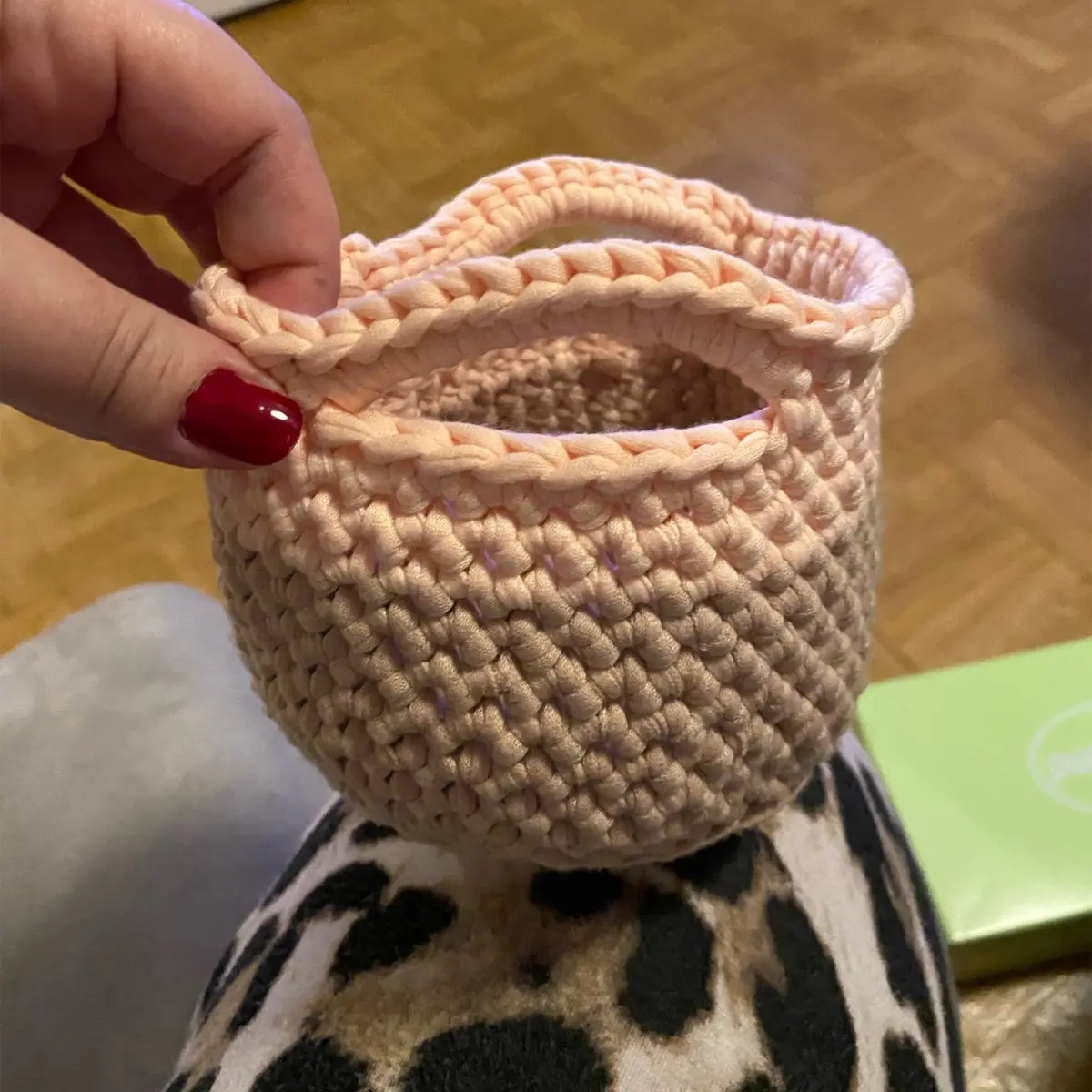 100g/pc T Shirt Thick Soft Cloth Yarn for Hand Knitting Crochet Woven Handbag Blanket Thick Yarn Home Decoration