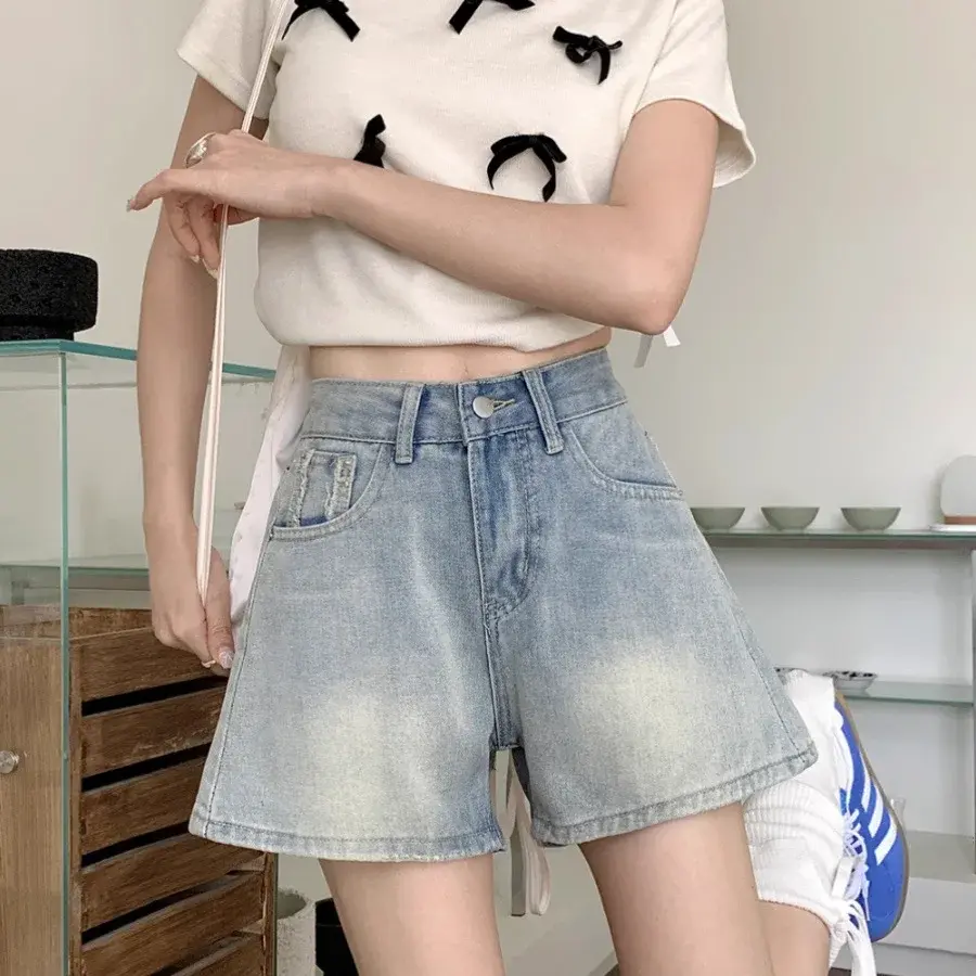 American High Waist Slimming Wide Leg Denim Shorts Women Summer Trendy Design Sense Frayed Skin Tight A- Line Straight Hot Pants