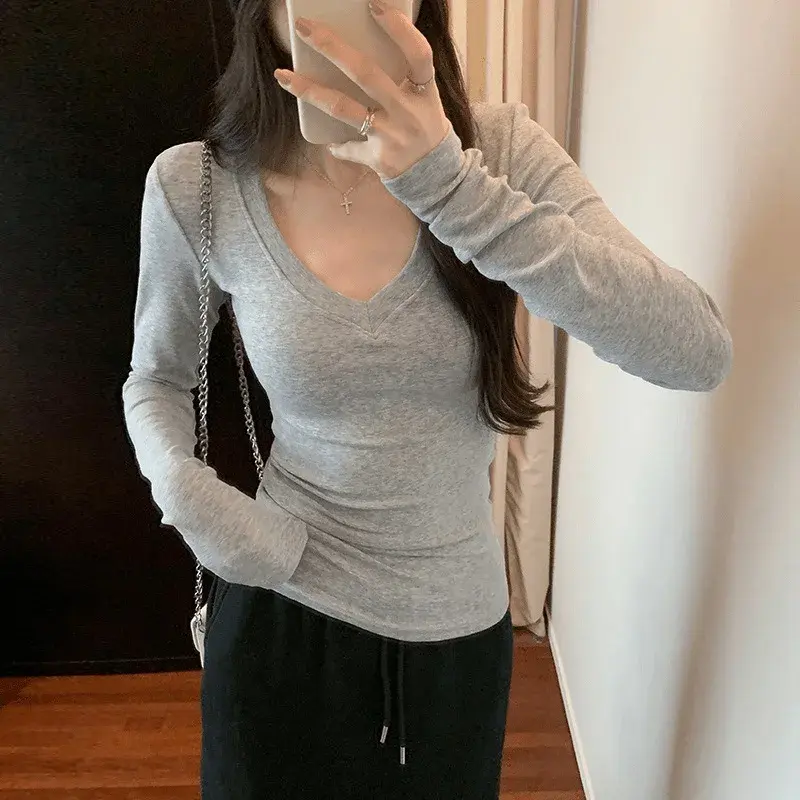 Sweet And Spicy Early Autumn Ribbed V-neck Slimming Women's T-shirt Inner Wear Versatile Design Quality Top