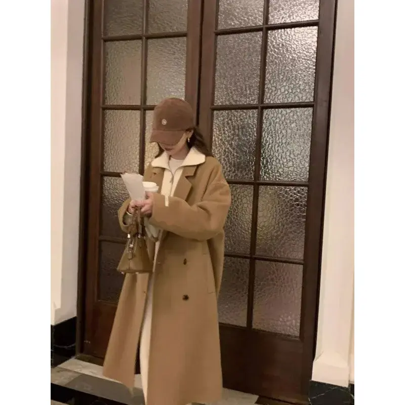 White Woolen Jacket For Women 2024 New Style Petite Korean Version Overcoat Explosion Model V-Neck Regular Type China Origin