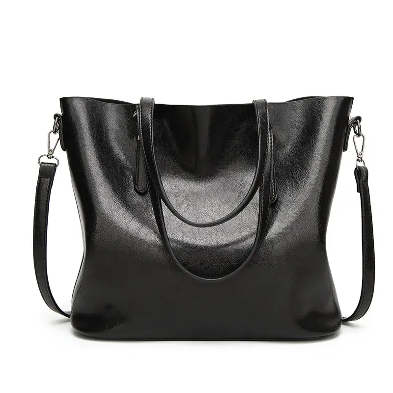 Vintage Style Patent Leather Bright Surface Tote Bag Women's Elegant Shoulder Bag New 2024 Trendy Large Handbag Motorcycle Equip
