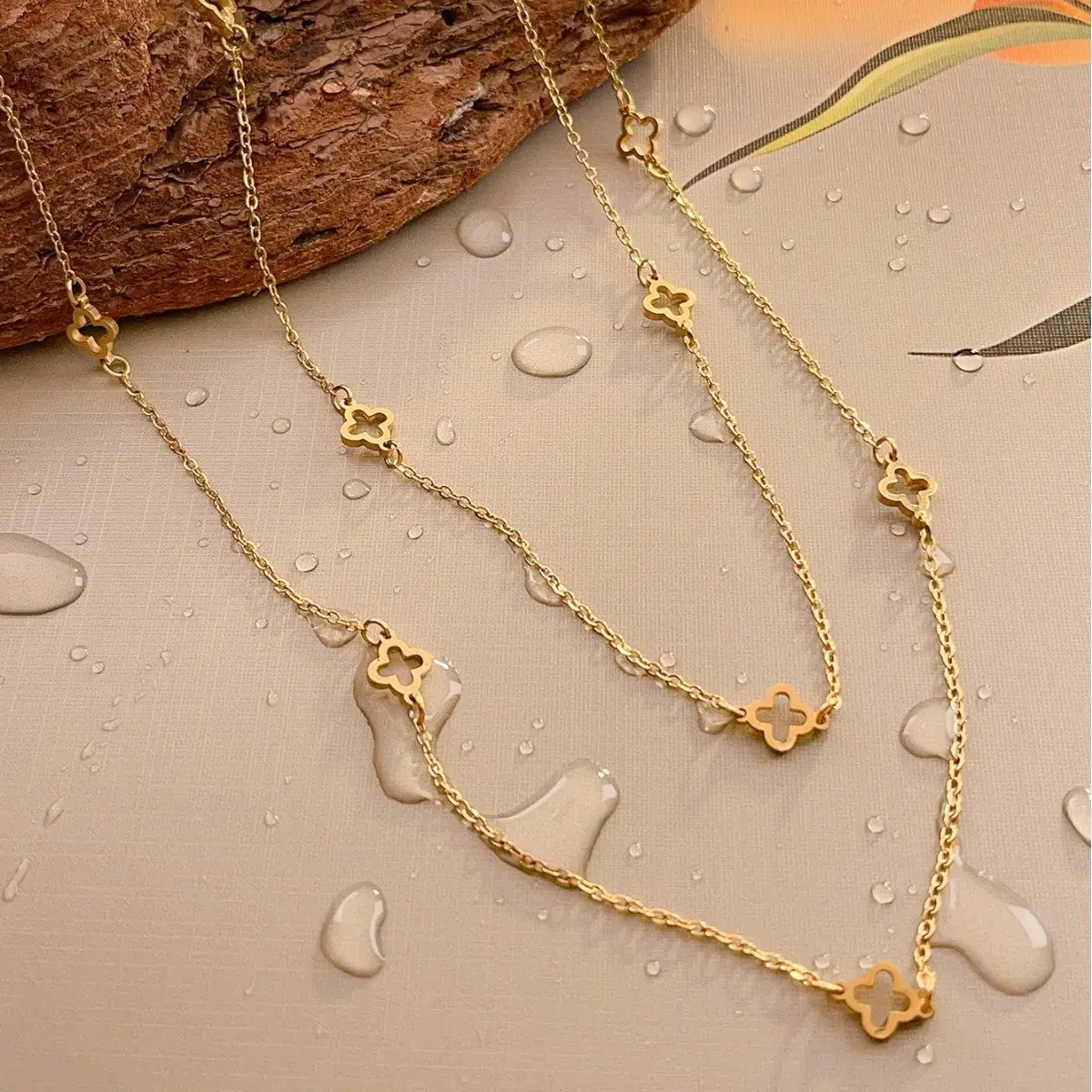 Long Four-leaf Clover Necklace Women's Sweater Chain Multi-layer Titanium Steel High-end Feelunique 2023 Trendy New Jewelry
