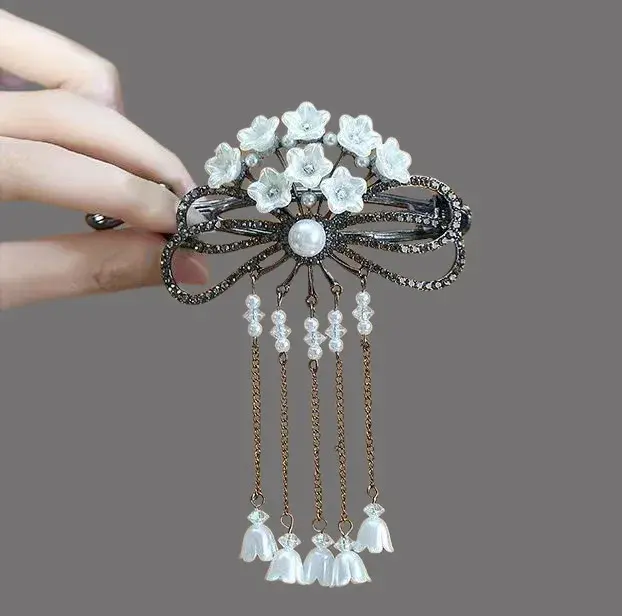 Elegant Bellflower Hairpin Women's New Hot Sale Of The Season Hair Clip Bun Headband Professional Salon Sectioning & Fixation Ha