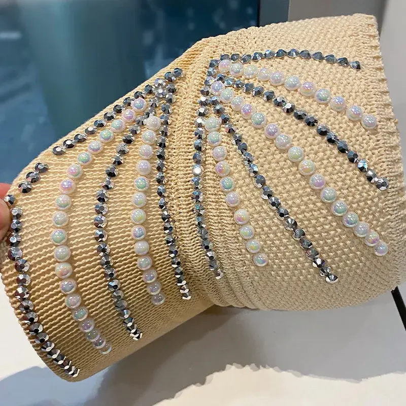 Fashionable Knitted Pearl And Rhinestone Embellished Women's Spring Summer Hat Empty Top Elegant Sunshade Duckbill Cap