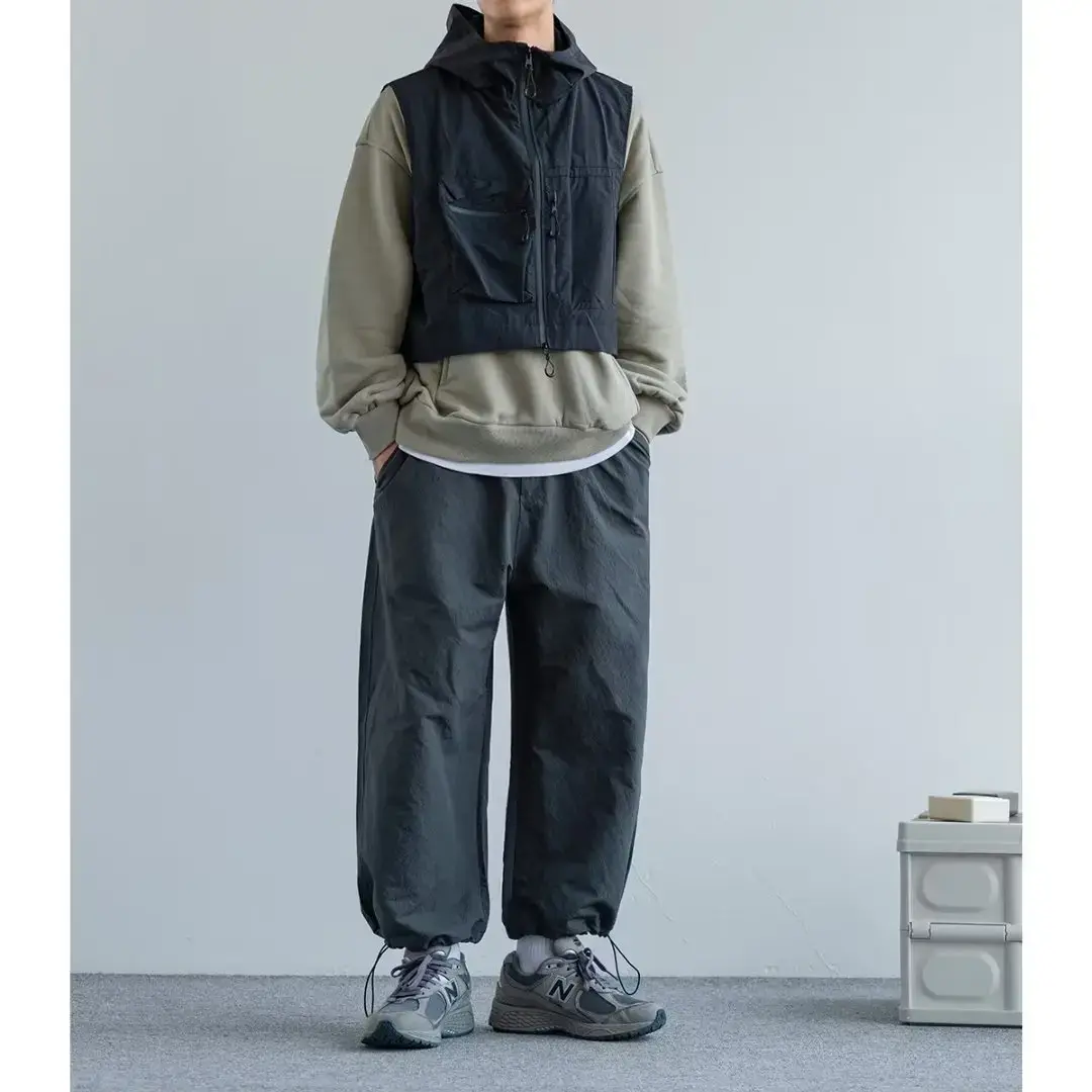 Cityboy Japanese Style Cropped Vest Jacket Men's American Style Summer Thin Hooded Functional Multi-pocket Vest Casual Scene