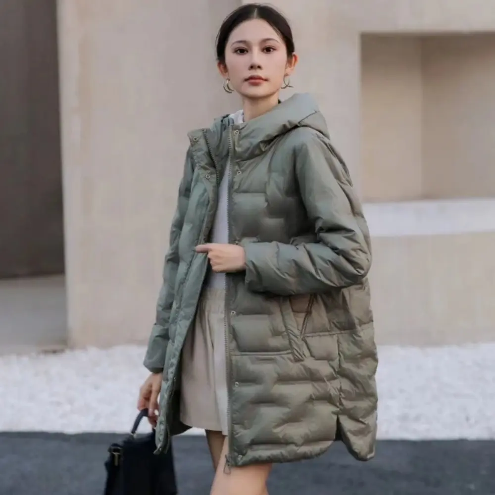 2024 New Women's Jackets Autumn and Winter Warm Down Jacket Pressed Rubber Hooded Coat Light Slim Street Women's Parka Coat