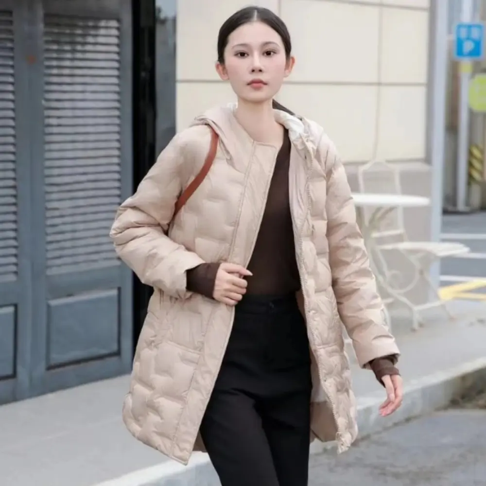2024 New Women's Jackets Autumn and Winter Warm Down Jacket Pressed Rubber Hooded Coat Light Slim Street Women's Parka Coat