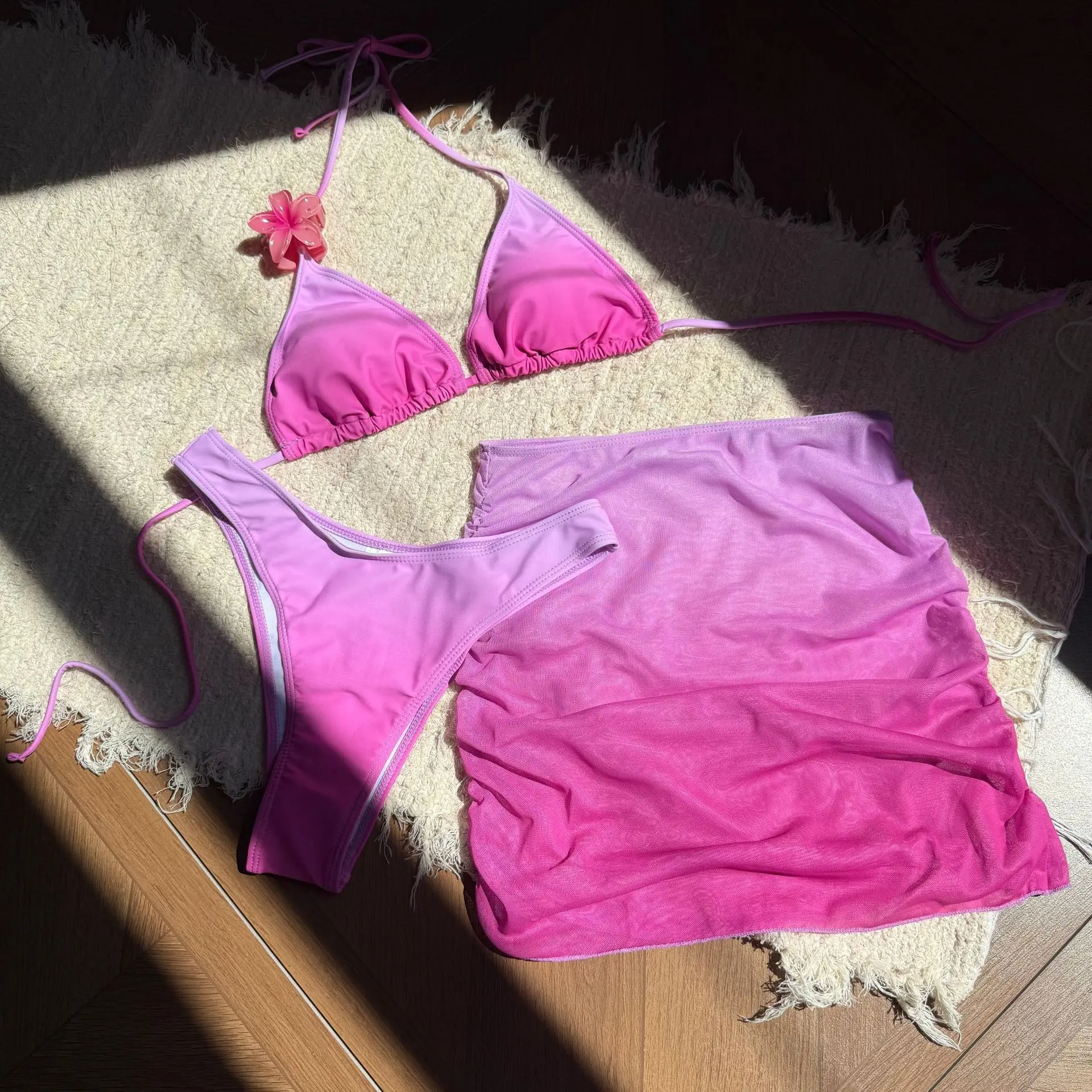 2025 new Gradient Women's Split Three-Piece Swimsuit Bikini Beach Swimsuit