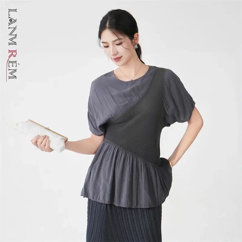 LANMREM Niche Chic Elastic Slim Waist Pleated Women's T-shirt 2025 New Design Short Sleeve Round Collar Grey Pullover Top DB4261