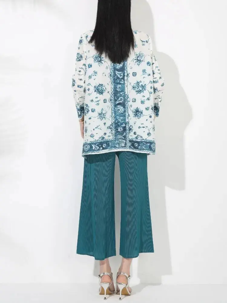 LANMREM Pleated Printting Women's Two Pieces Sets Single Breasted Stand Collar Long Tops And Wide Leg Straight Pants 2DB3410