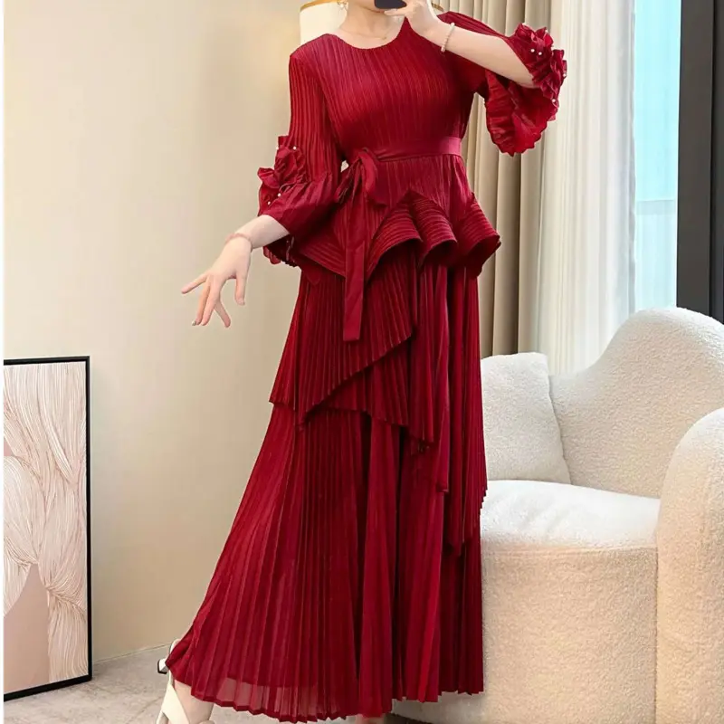 LANMREM Irregular Ruffled Seaming Fashion Pleasted Two Pieces Set For Women O-neck Pullover Tops And Loose A-line Skirt 2DB2552