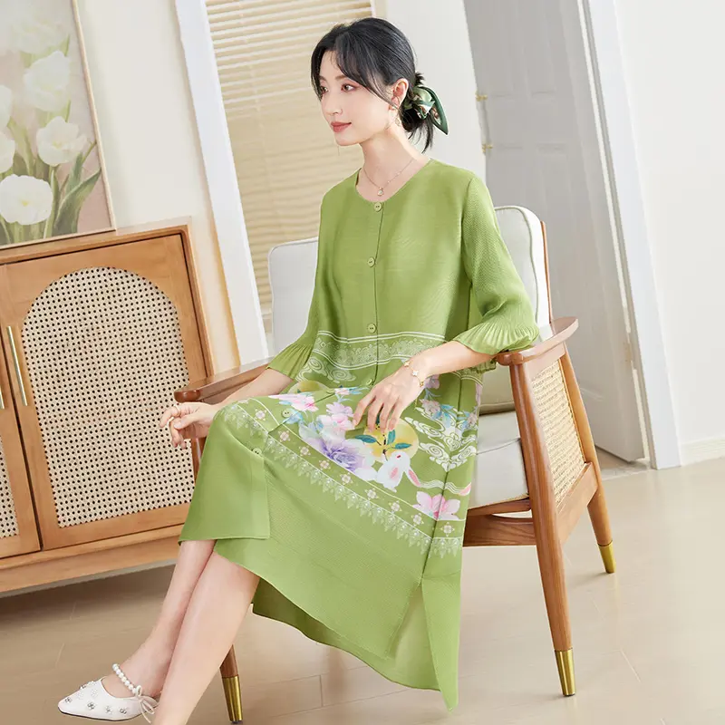 LANMREM Green Elegant Elastic Loose Pleated Women's Dress Chic Print Single Breasted Round Collar Flare Sleeve Dresses 2DB3724