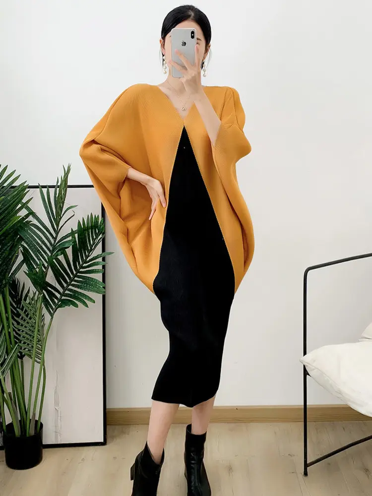 LANMREM Stitching Contrast Color Pleated Dress V Neck Batwing Sleeve Elegant Dresses For Women 2025 New Spring Clothing 2Q1196