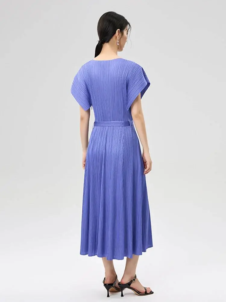LANMREM Pleated 2025 Summer New Short Sleeve Round Neck French Lace Fold Dress For Women Elegant Elastic Long Dresses 2DB3419
