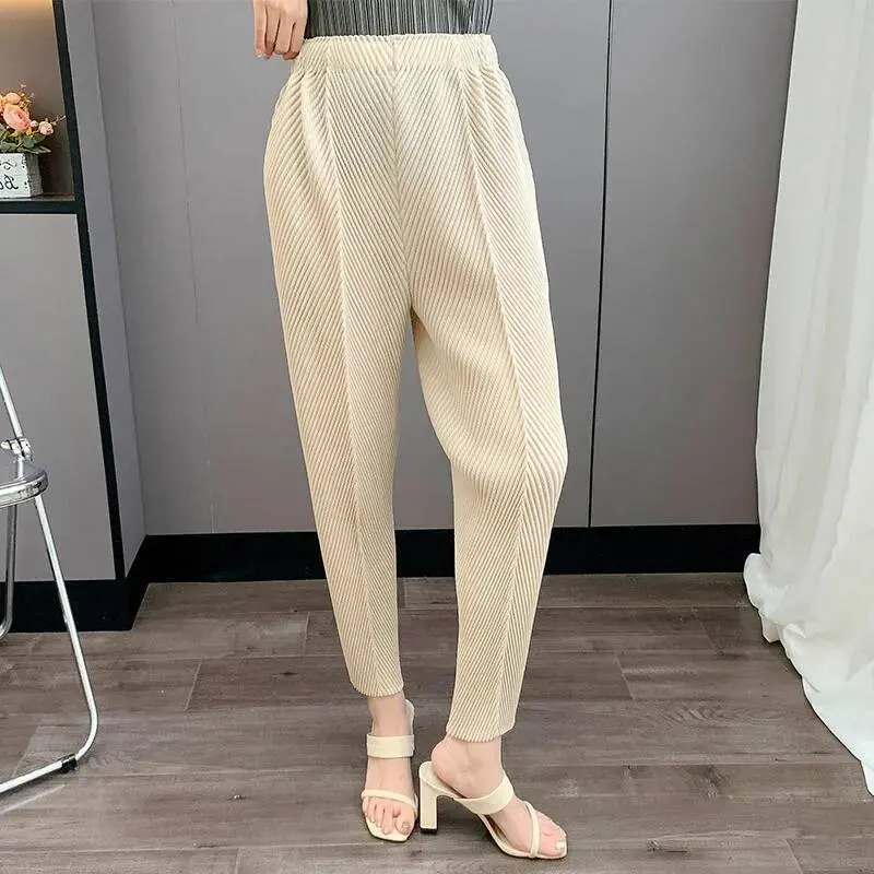 LANMREM Pleated 2025 New Summer High Waist Fish Scale Long Pants Casual Elastic Harem Pants Versatile Loose Trousers 2DB3744