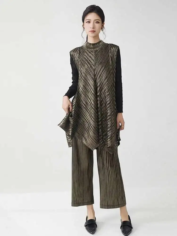 LANMREM High Quality Women's Pleated Two Pieces Sets 2025 New Loose Stand Collar Long Tops And Wide Leg Straight Pants 2DB2679