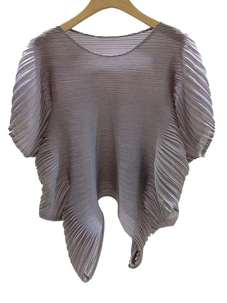 LANMREM Pleated T-shirt For Women Round Neck Short Sleeves Loose Casual Style Female Comfortable Top 2025 New 2DB2220