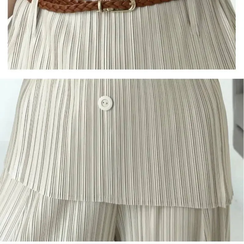 LANMREM Summer Chic Pleated High-End Women's Two Pieces Set Loose Short Sleeve Single Breasted Top And Wide Leg Pants 2DB3814