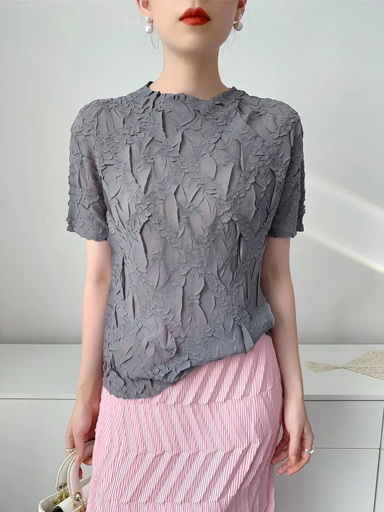 LANMREM Embroidered Summer Pleated Women's T-shirt Ealstic Casual Short Sleeved Pullover Tops Niche Design Elegant Tee 2DB3362