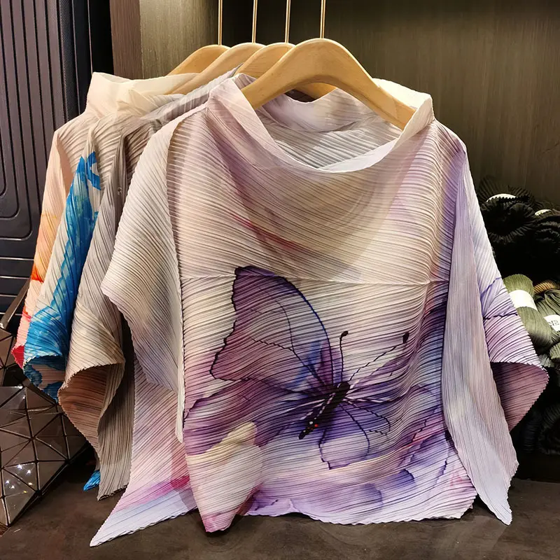 LANMREM Printting Design Irregular Pleated Top For Women 2025 New Loose Three Quarter Sleeve T-shirt Casual Pullover Tee 2DB3207