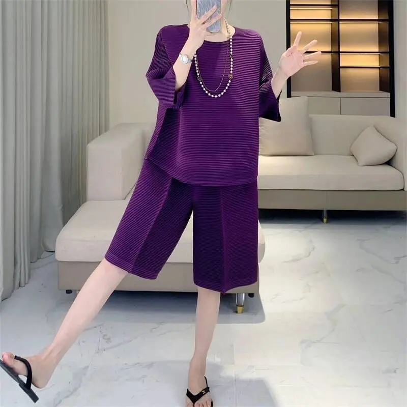 LANMREM High Quality Women Pleated Two Pieces Sest Loose Casual Round Collar T-shirt And Drawstring Elastic Waist Shorts 2DB4049