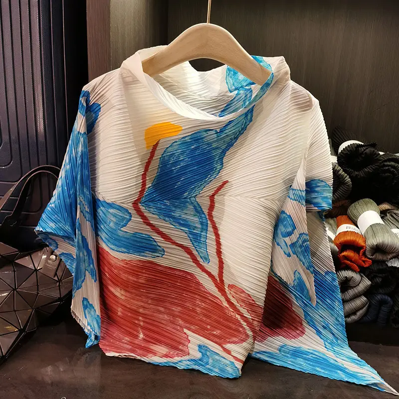 LANMREM Printting Design Irregular Pleated Top For Women 2025 New Loose Three Quarter Sleeve T-shirt Casual Pullover Tee 2DB3207