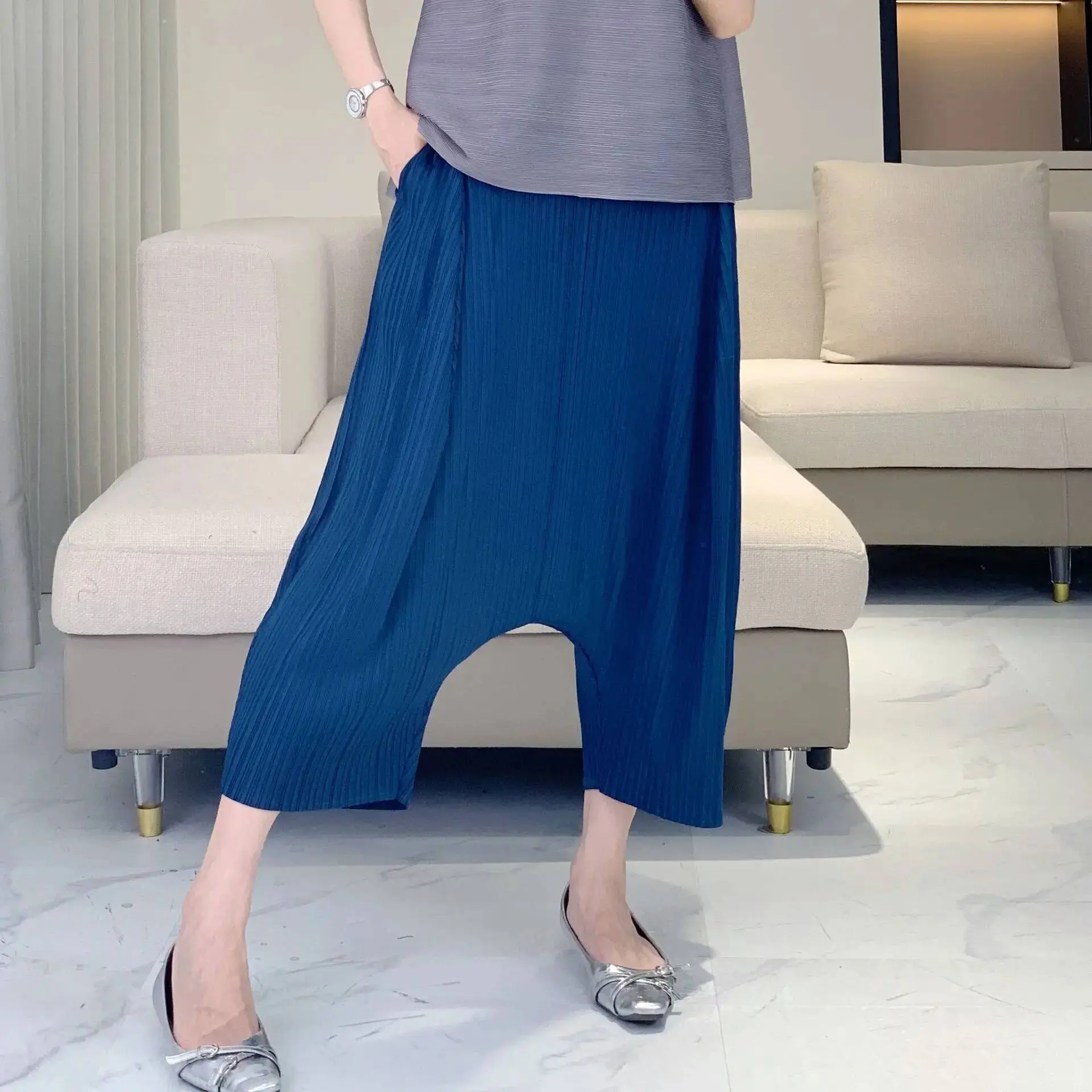 LANMREM Nniche Chic Suspender Harem Pants Women's 2025 New Casual Loose Trousers Pleated Elastic Waist Ankle-length Pants DB4050