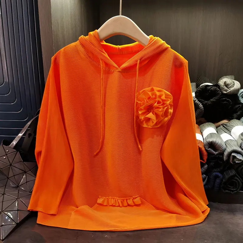 LANMREM High-End Casual Versatile Black Hoodie Women's Pleated Top Elastic Loose Long Sleeve Lightweight Sweatshirt Chic 2DB3980