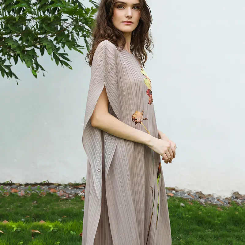 LANMREM 2025 Summer New Red Women's Pleated Dress Chic High-End Elegant Big Size Sleeve Loose Printed Casual Clothing 2DB4153