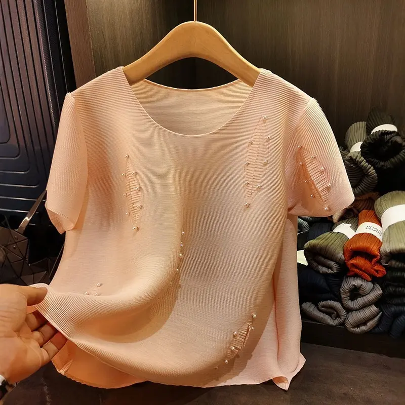 LANMREM Summer Beading Design Pleated T-shirt Women's 2025 New Casual Temperament Short Sleeve Round Collar Pullover Top 2DB3224
