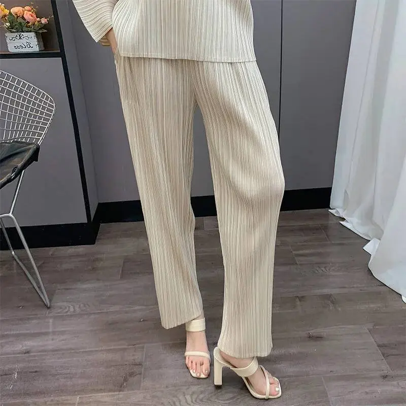 LANMREM Pleated Women's Two Pieces Set Chic New Versatile O-neck Long Sleeve Pullover Top + Elastic Waist Slim Pants 2DB3620