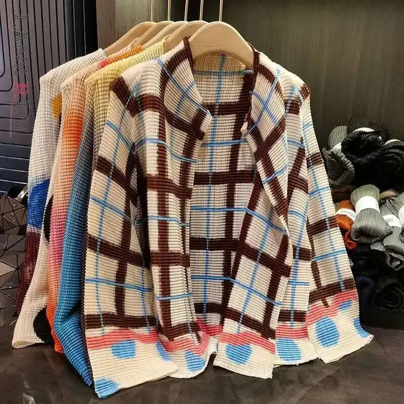 324