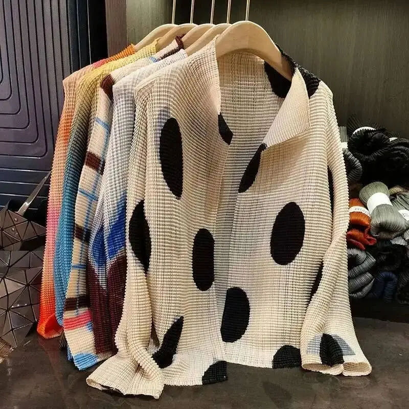 LANMREM Korean Classic Printed Cardigan Top Summer New Loose Casual Pleated Shirts For Women 2025 New Sunscreen Clothing 2DB3212