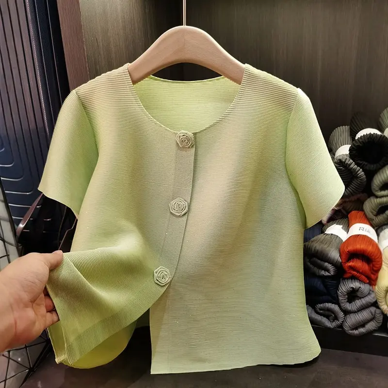 LANMREM Yellow Pleated Short Jacket For Women High-end Versatile Cardigan Single Breasted Tops Loose Causal Short Sleeve Clothes