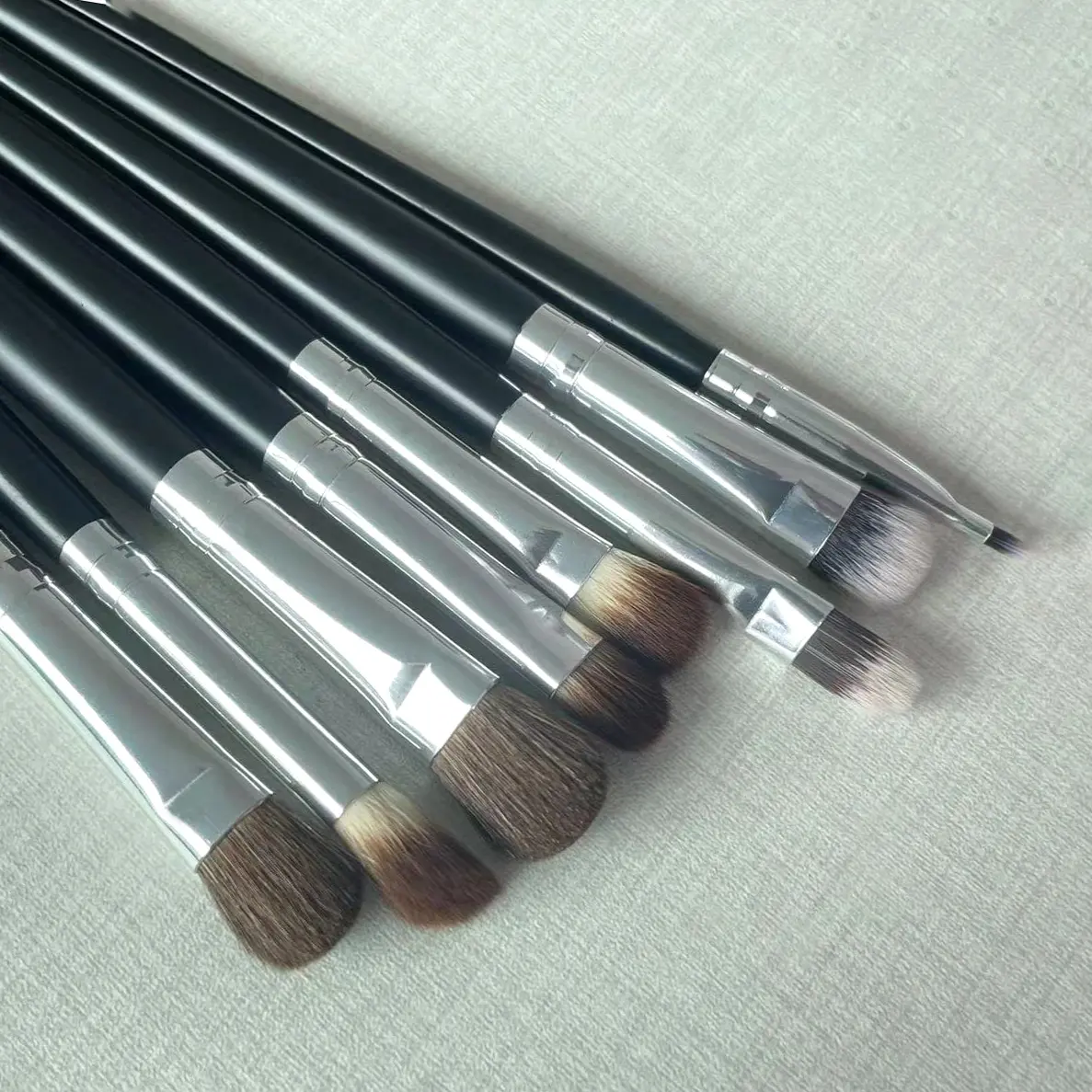 Professional Eyes Makeup Brushes Set Eye Shadow Liner Brow Contour Blending Highlight Smudge Make up Tools Kit